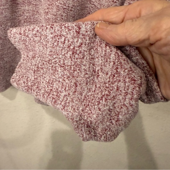 CAbi Long Sleeve Henley Top Burgundy Heather #4200 Soft Comfy Tee Women’s Size M - Picture 2 of 11